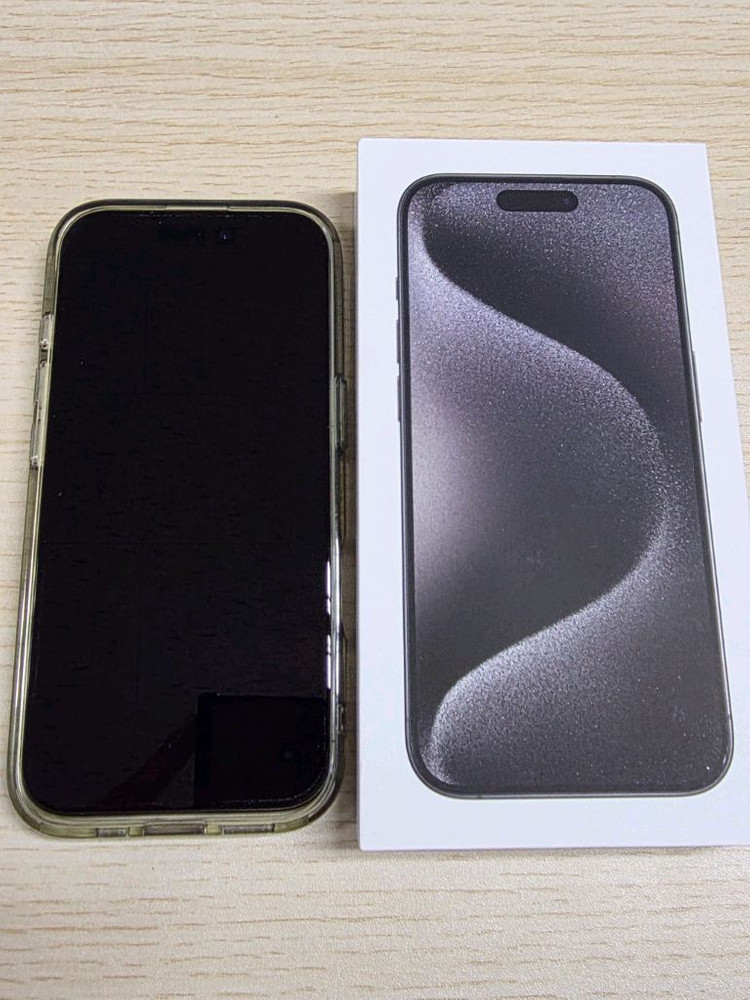 애플 아이폰15프로 256GB 자급제 이미지