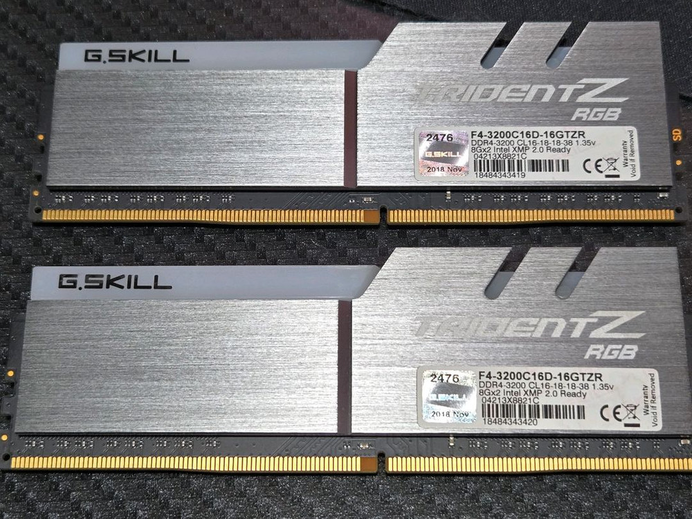 지스킬 트라이던트 RGB DDR4 3200 8GB 2개 세트 이미지