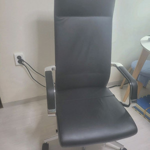 카일 중역의자 천연가죽 이미지