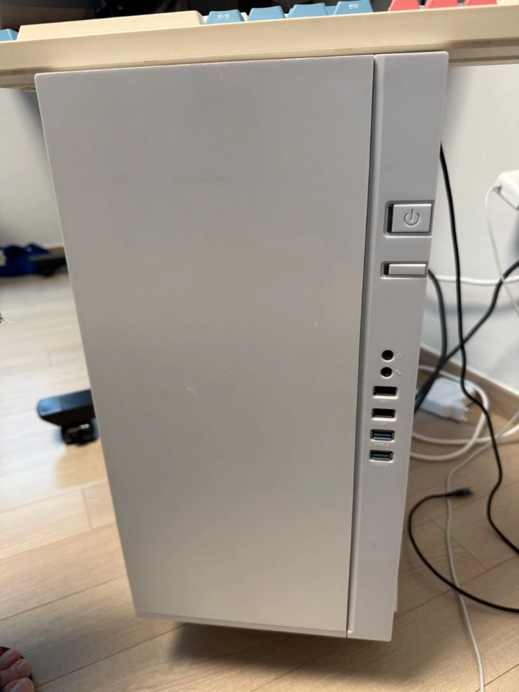 PC 본체 판매합니다. i7 8700k 이미지