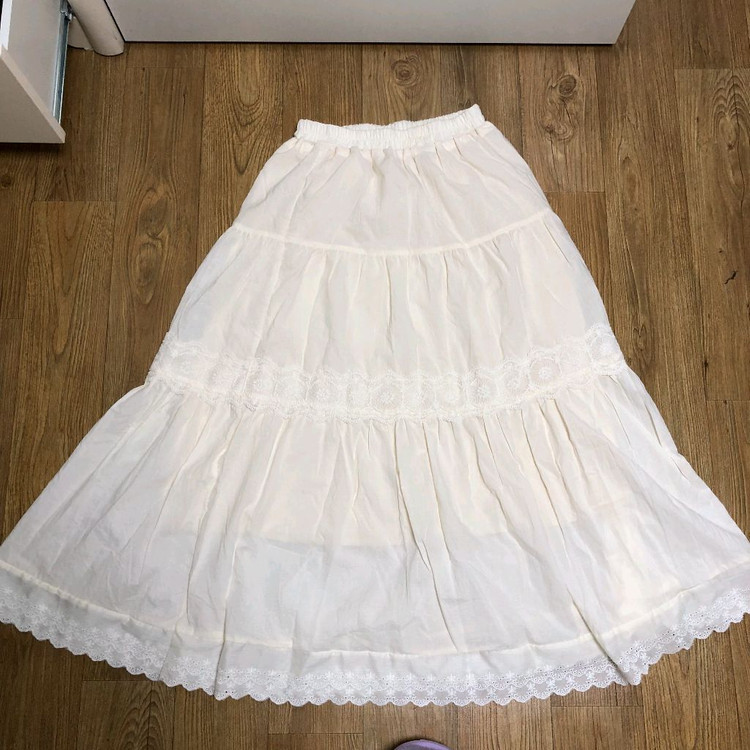아이보리 레이스 롱스커트 이미지