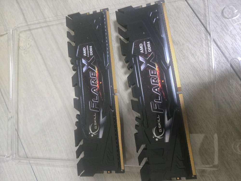 G.SKILL FLARE X DDR4 3200 CL14 16GB(F4-3200C14D-16GFX / 8Gx2) 이미지