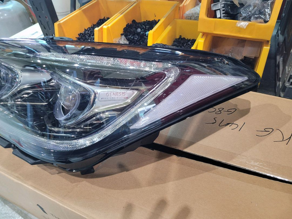G80 HID 운전석 라이트 이미지