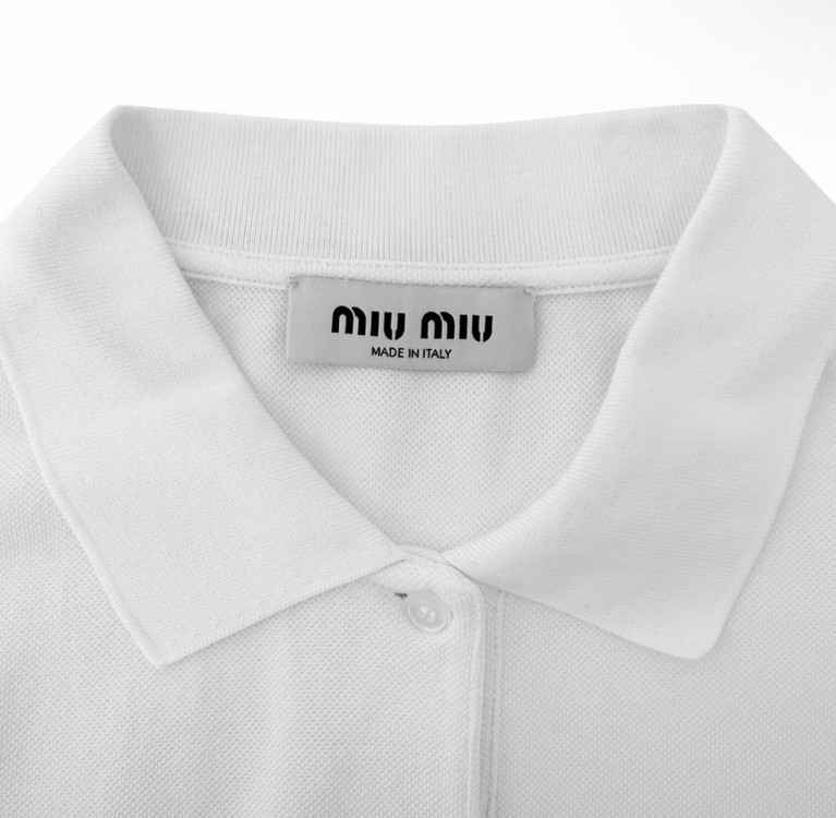 [XL] 미우미우 24ss 폴로 PK 반팔 티셔츠 화이트 MJN535 이미지