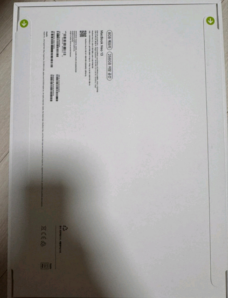 (미개봉)맥북네오 미개봉 13인치 256GB 실버 미개봉 이미지