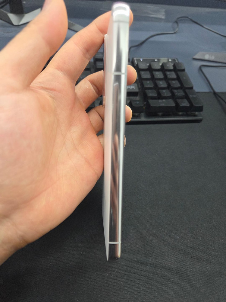 갤럭시S22 화이트 256GB 이미지