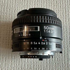 니콘50mm f1.4D 이미지