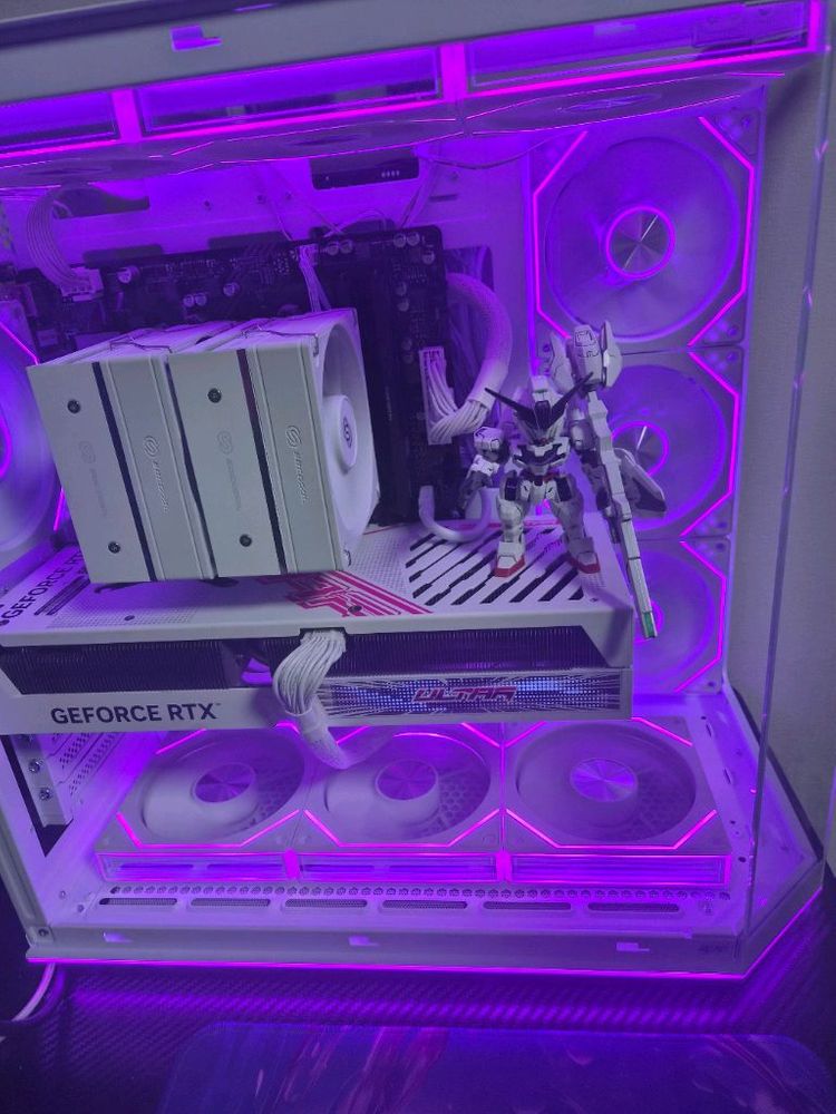 고사양 커스텀 컴퓨터 본체 pc 이미지