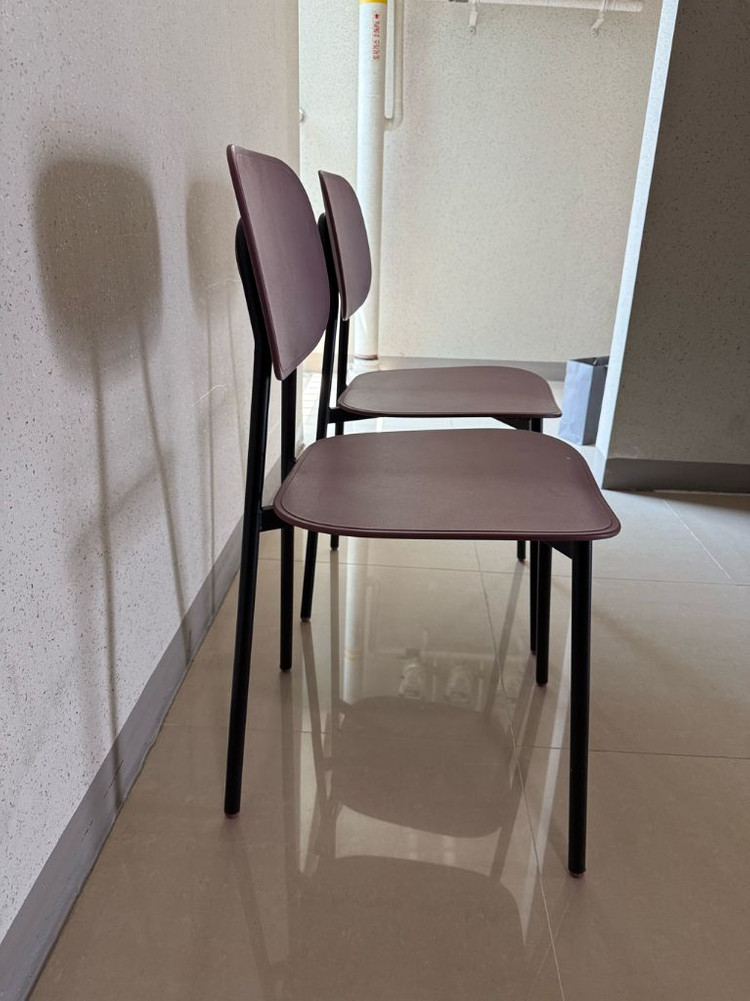 포인트하우스 타타체어 의자 체어 식탁 거실 책상 이태리 까사미이 신세계까사메이드인이태리pointhouse tata 이미지