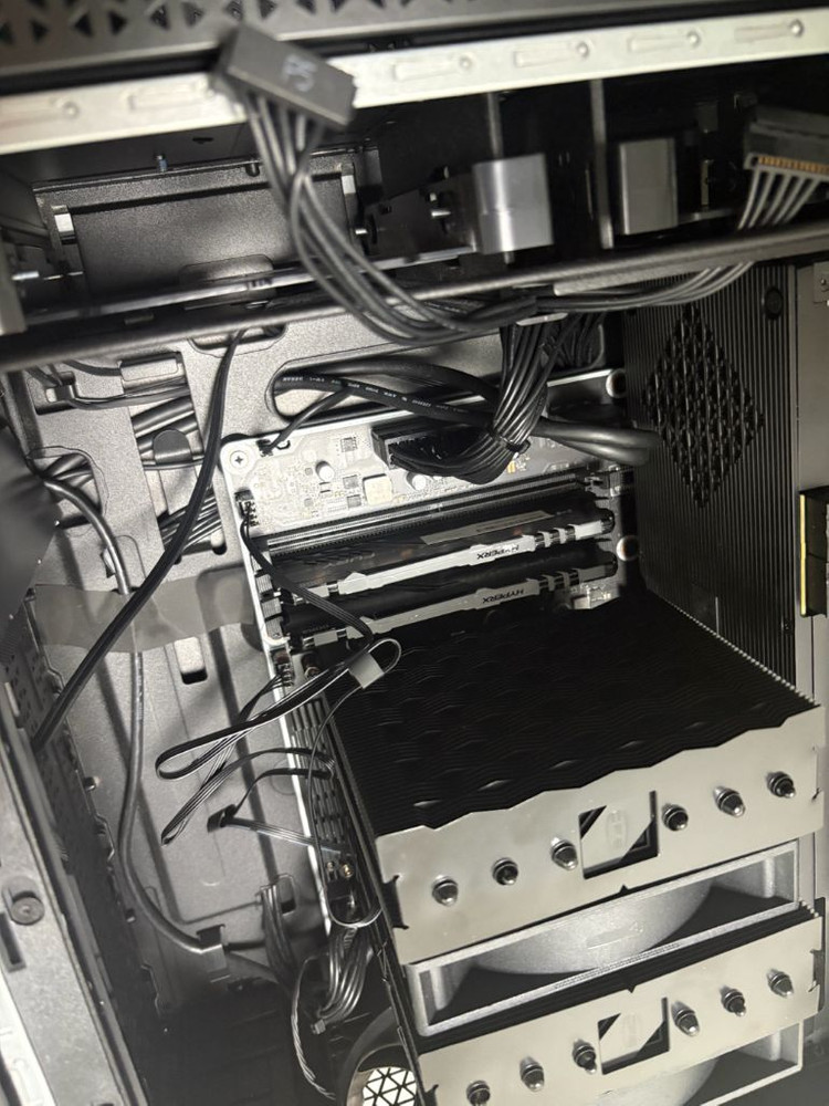 오멘 z590 메인보드 + i9 11900k + kingston 32gb + m.2 1tb + pc쿨러 듀얼타워 이미지