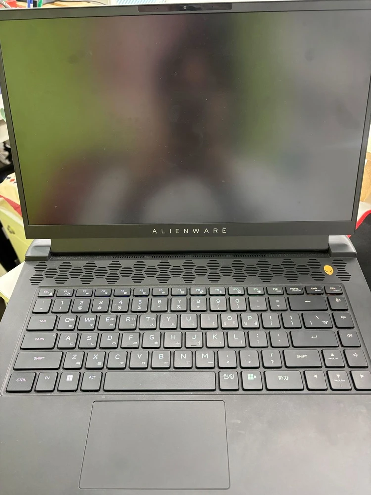 DELL 에일리언 웨어 M15 r7 게이밍 노트북 판매 이미지