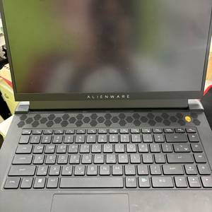DELL 에일리언 웨어 M15 r7 게이밍 노트북 판매 이미지