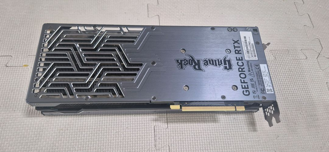 이엠텍 rtx4070ti 그래픽카드 판매합니다 이미지