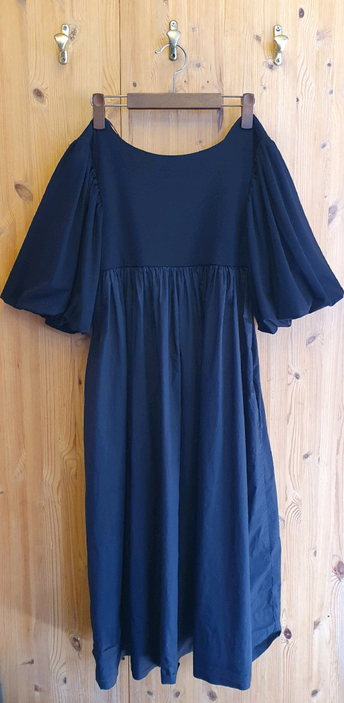 55.COS 벌룬 back open 원피스 이미지