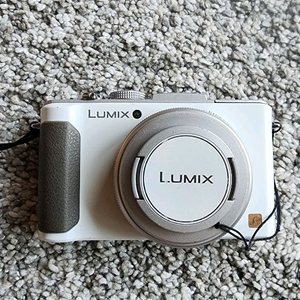 파나소닉 루믹스 DMC-lx7 화이트 카메라 이미지