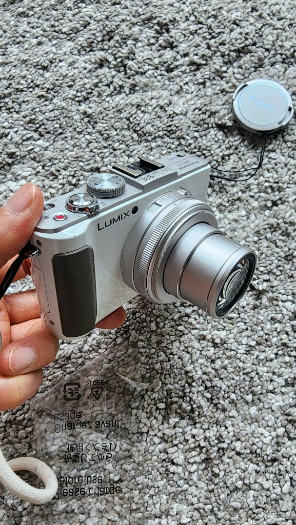 파나소닉 루믹스 DMC-lx7 화이트 카메라 이미지