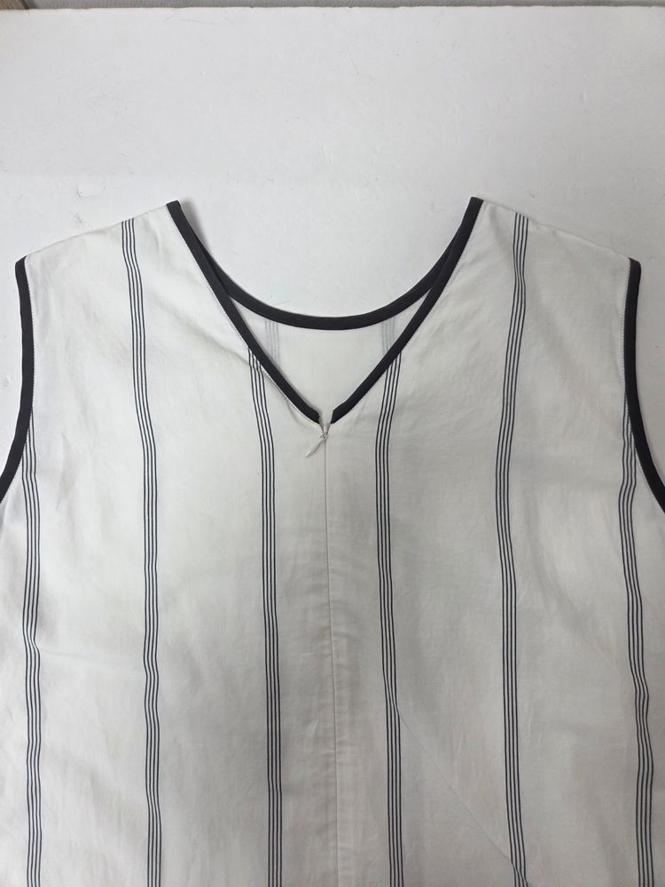 르베이지 줄무늬 민소매 롱원피스 화이트(S/M) 이미지