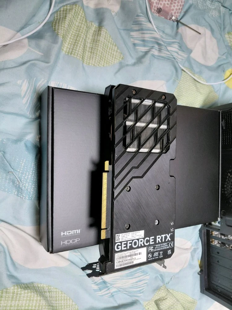 Emtek RTX 4060 Storm Dual 8GB 그래픽카드 이미지