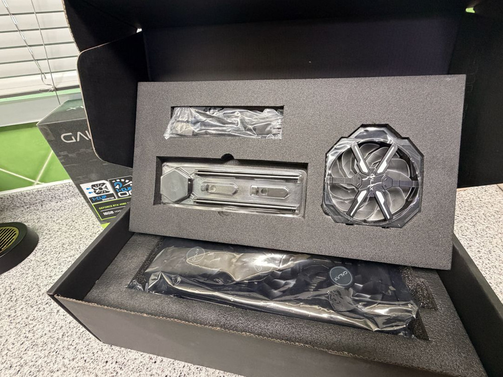 GALAX 지포스 RTX 4080 SG OC D6X 16GB 이미지