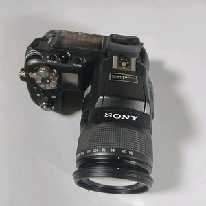소니 풀프레임 DSLR 카메라 이미지