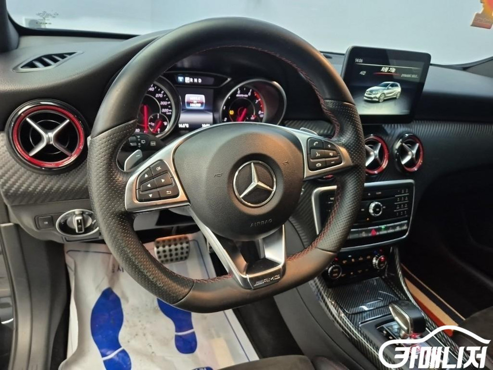 [벤츠]A클래스 W176 A45 AMG 4MATIC (5인승) #고유가특가 이미지