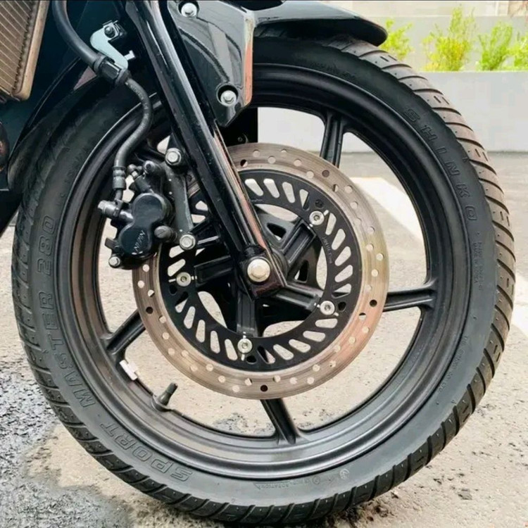 [HONDA]CBR125 / 16년식 짧은키로수 내외관깔끔 이미지