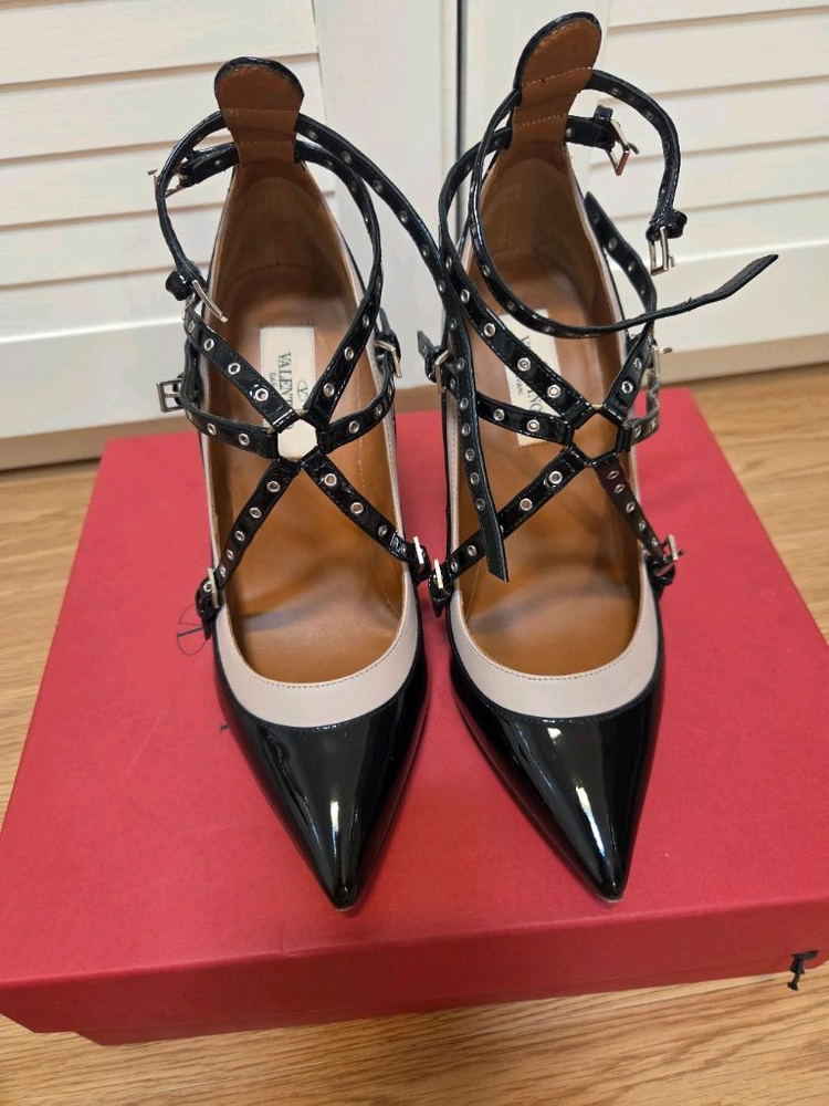 발렌티노 정품 하이힐 이미지