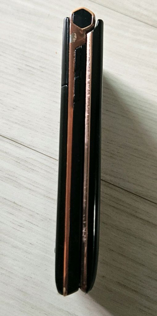 삼성애니콜 SHC-Z100S 와이즈클래식폰 이미지
