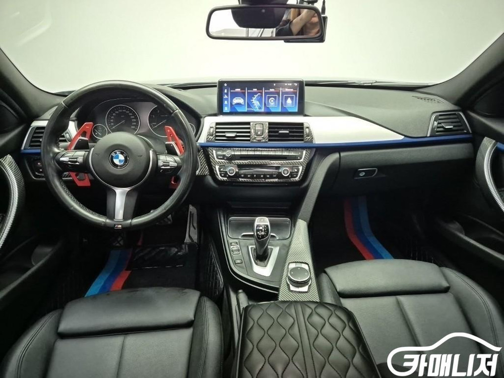 [BMW]3시리즈 (F30) 320d M 스포츠 (5인승) #고유가특가 이미지