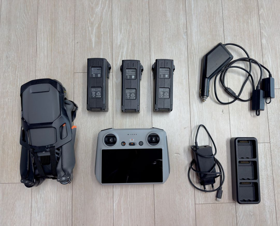 dji 매빅3클래식 (배터리4개,nd필터8,16,32,64),드론 차량용충전기, 전용가방 , RC리모컨 이미지