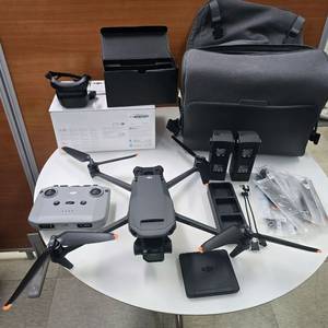 DJI 매빅3 드론 판매합니다 새제품 이미지