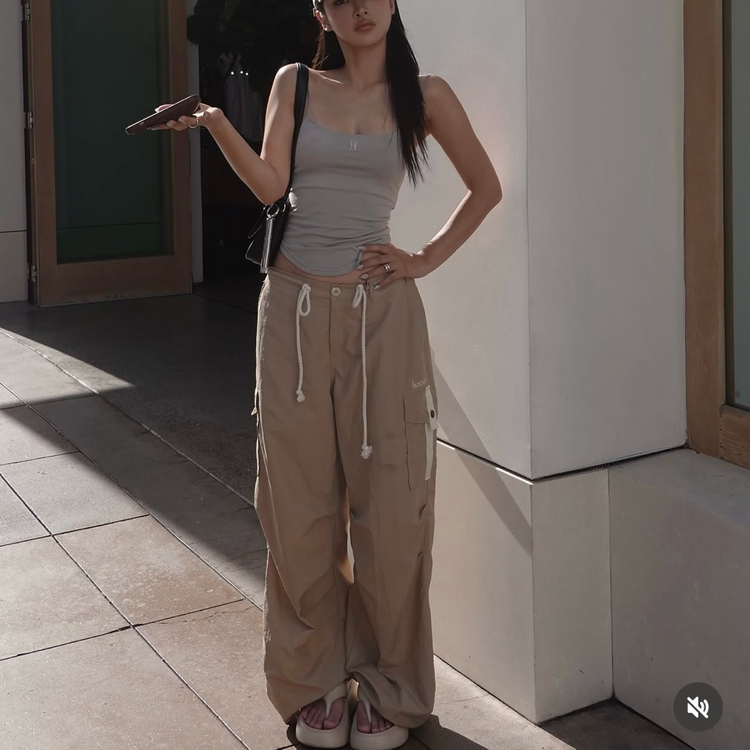 하티 베이지 카고 와이드 팬츠 hottiee 이미지
