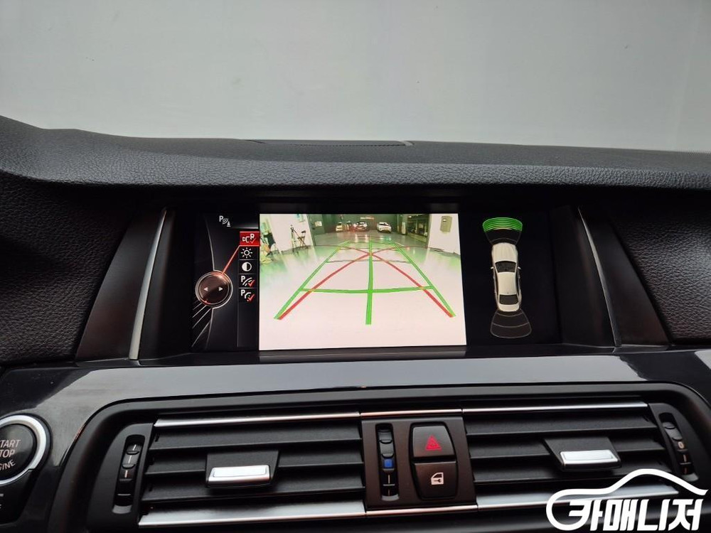 [BMW]5시리즈 (F10) 520d M 에어로다이나믹 프로 (5인승) #고유가특가 이미지