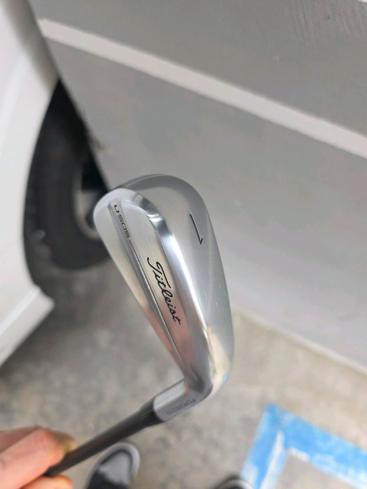 국내정품 레어템 신형 4세대 u505 1번 드라이빙아이언 타이틀리스트 이미지