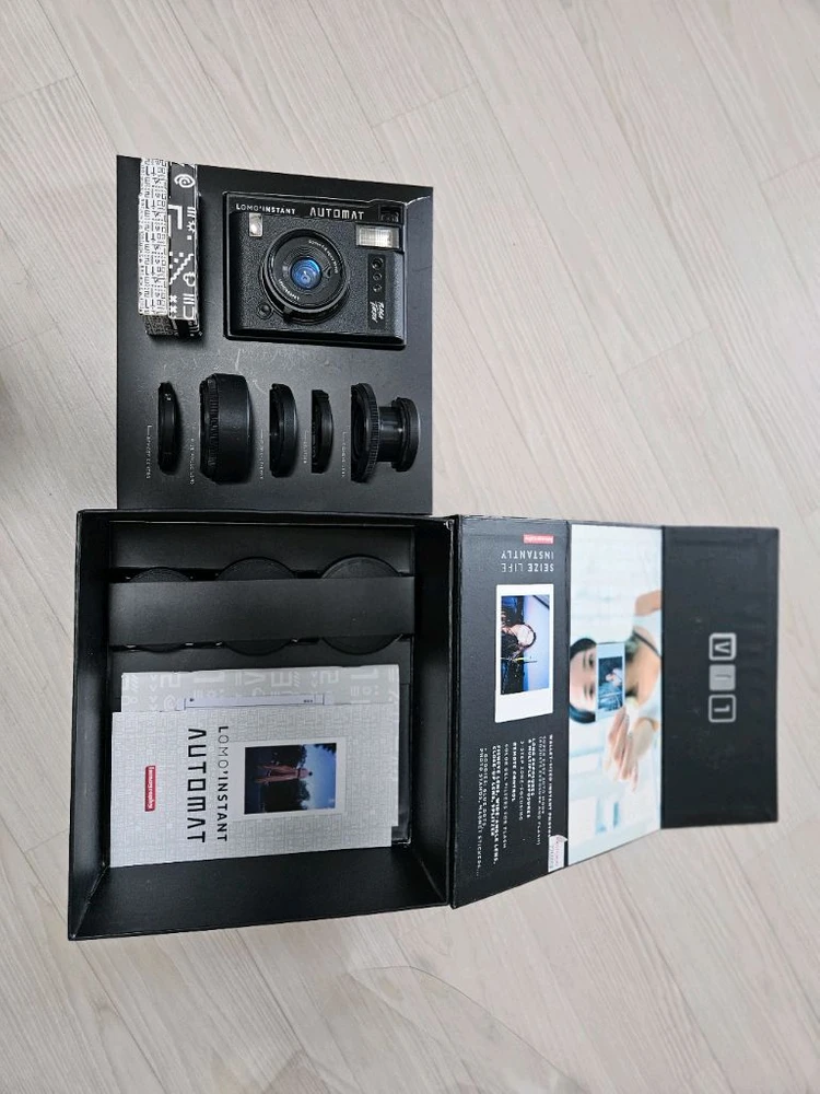 로모 인스턴트 오토맷 즉석카메라 이미지