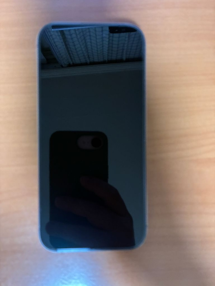 아이폰 16 프로 256GB 내추럴 티타늄 이미지