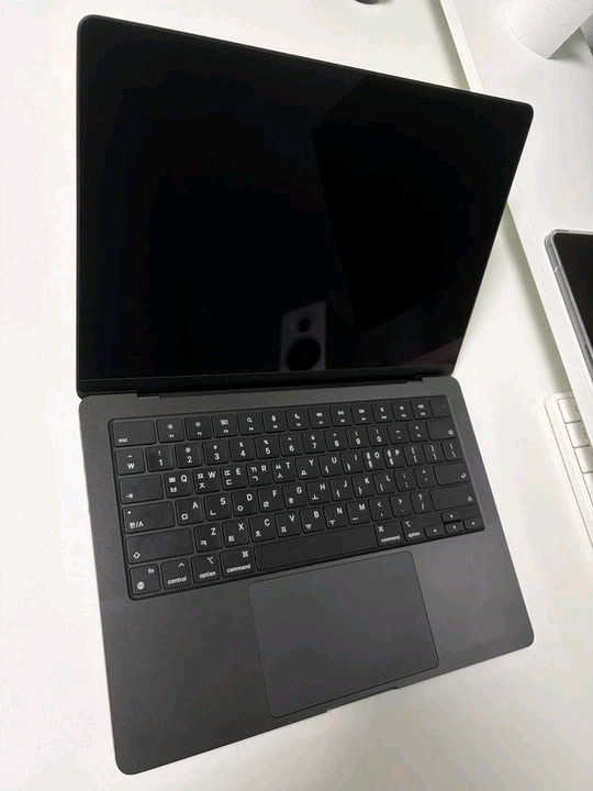 맥북 프로 14 M4 16GB 512GB 스페이스 블랙 이미지