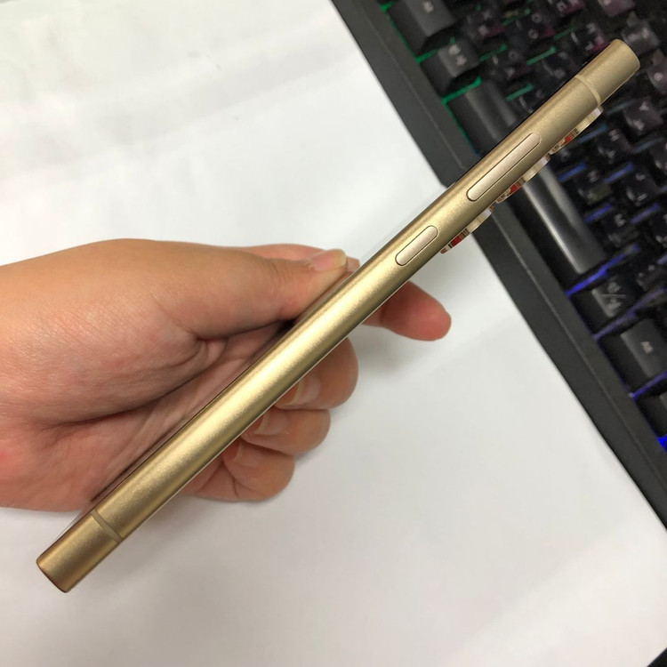 갤럭시 S24 울트라 256GB 골드 U+ 무잔상 중고폰 메인폰 214323 이미지