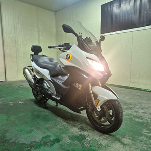 BMW C650S 17년식 2만KM 아크라포빅구변 판매합니다 이미지