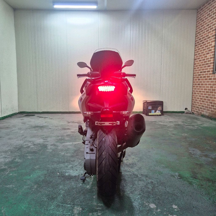 BMW C650S 17년식 2만KM 아크라포빅구변 판매합니다 이미지