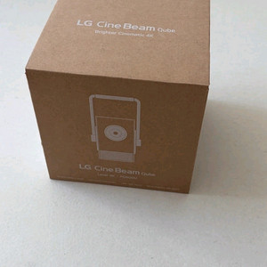 LG 시네빔 큐브 PU600U 4K 빔프로젝터 이미지