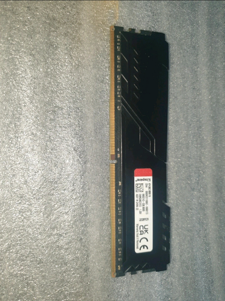 고사양 게이밍 i9-9900k 반본체 이미지