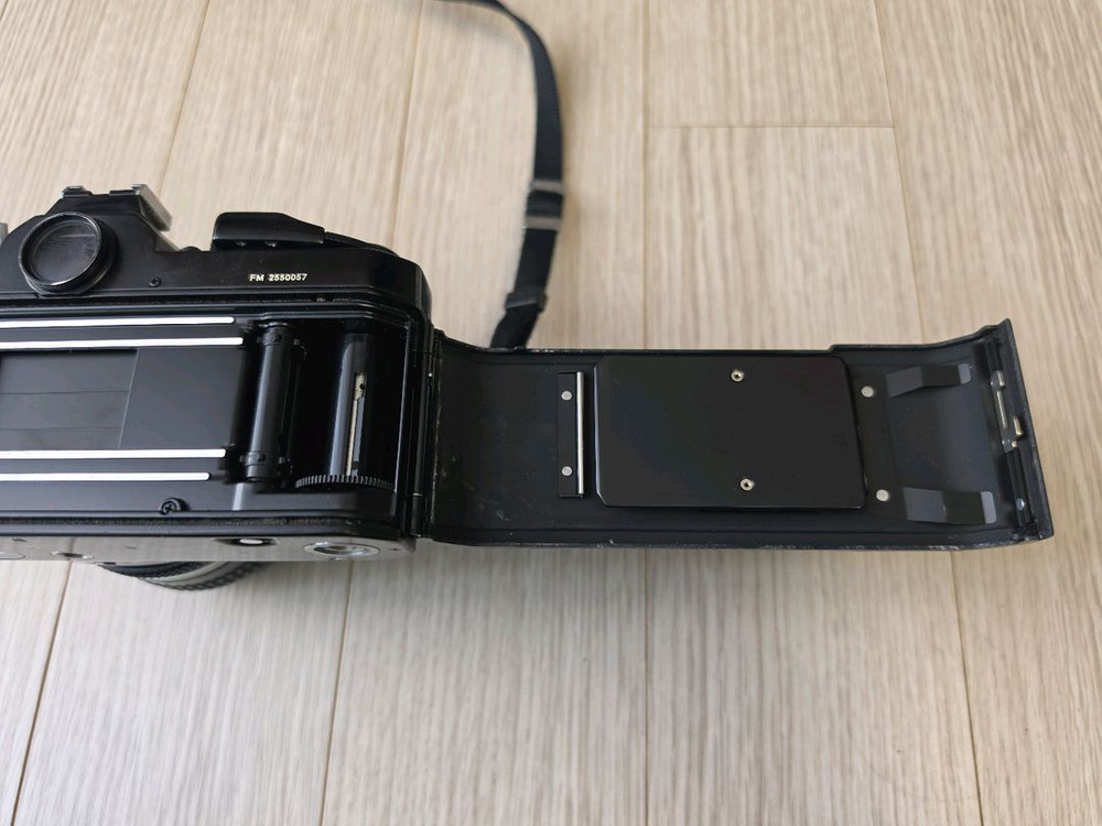 니콘 fm 50mm f1.4 필름카메라 판매합니다 이미지