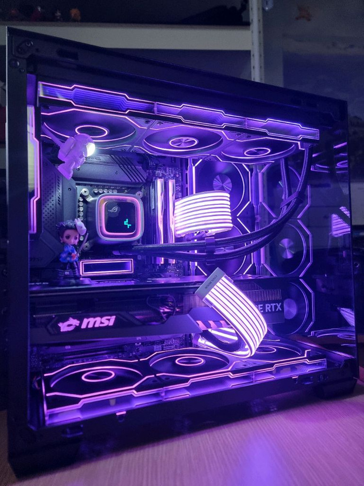 초고사양 인텔 게이밍 컴퓨터 13700k rtx 4070 ti 팝니다. 이미지