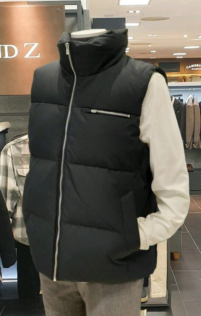[미착용 제품] 앤드지 오버핏 덕다운 패딩 베스트 조끼 네이비 105 XL 사이즈 이미지