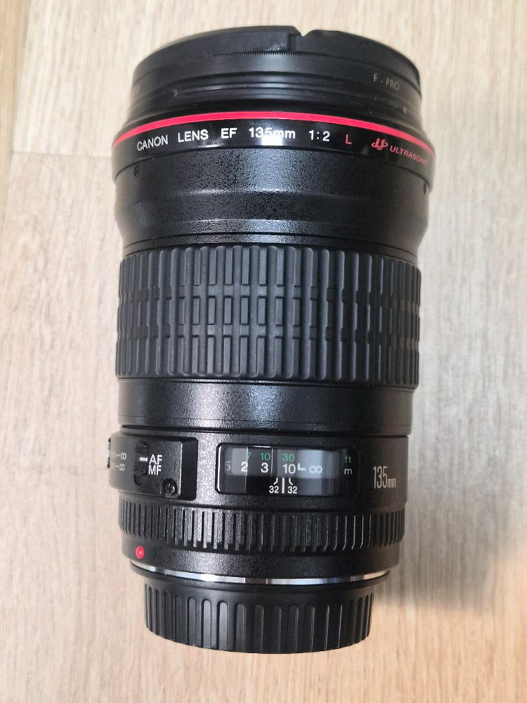 135mm F2L 망원렌즈 이미지
