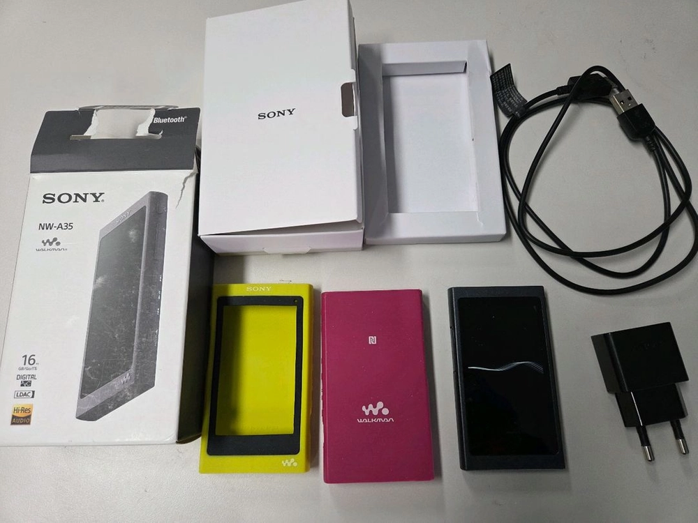 작고 이쁜 고음질 하이파이 소니 mp3 DAP 이미지