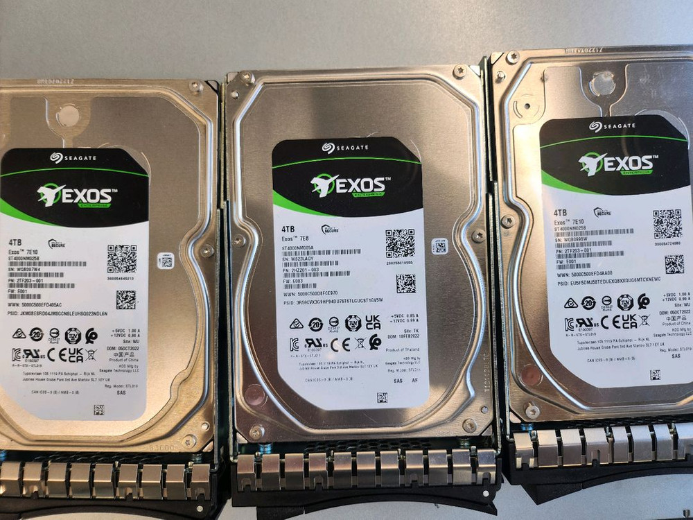 Dell R740(순정레일 포함) & Lenovo x3650 M5 서버 이미지