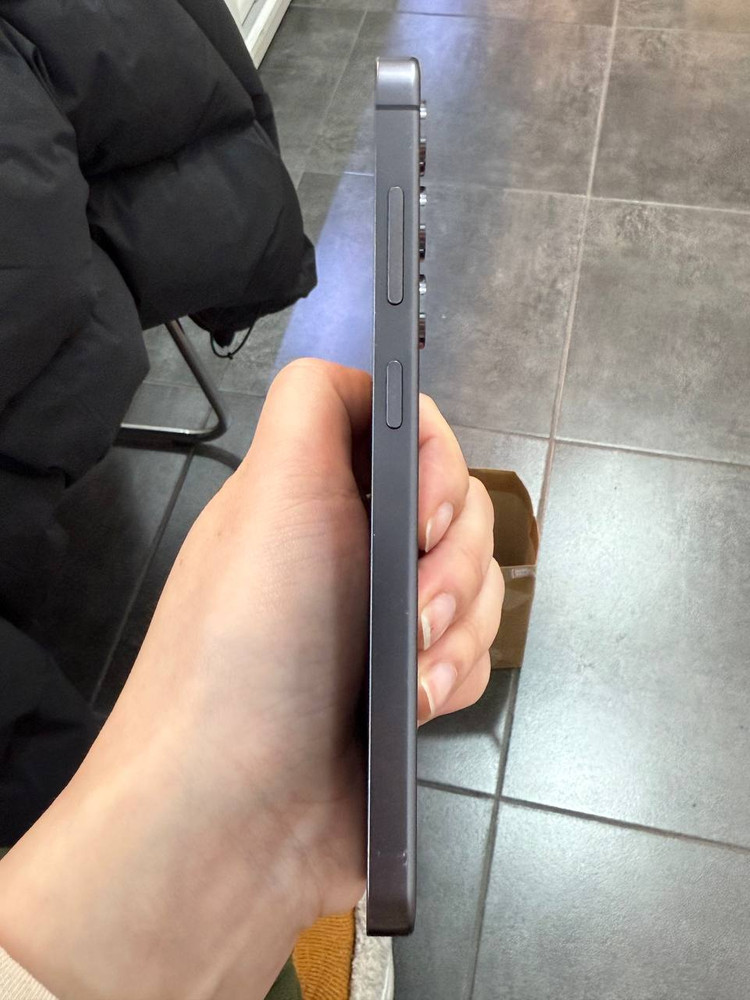 무잔상)갤럭시S24 블랙 256GB 1180 이미지
