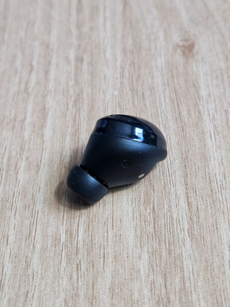 갤럭시 버즈프로 팬텀블랙 왼쪽 SM-R190 이미지